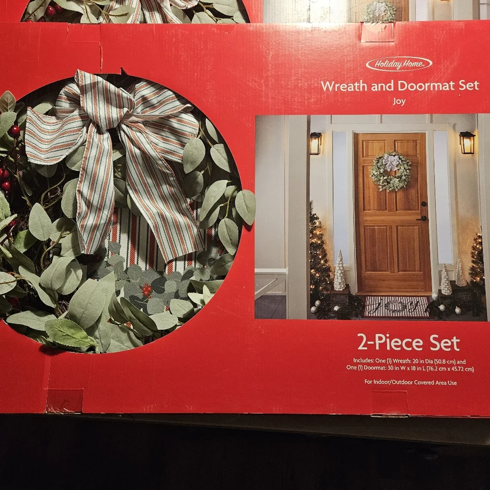 NIB Holiday Home 20in Wreath w Matching 18in x 30in Doormat- Joy Design, 2Pc Set